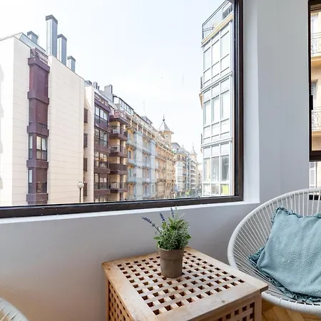 La Concha Cozy Balcony By Cisan * Сан-Себастьян